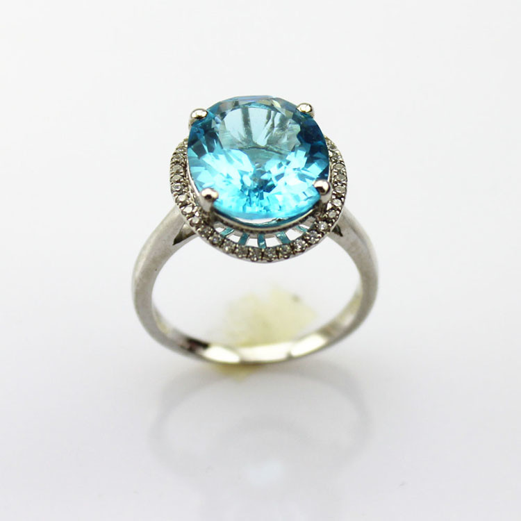 White Gold Plated 925 Silver Ring with Oval Blue Topaz Cubic Zircon (R265)