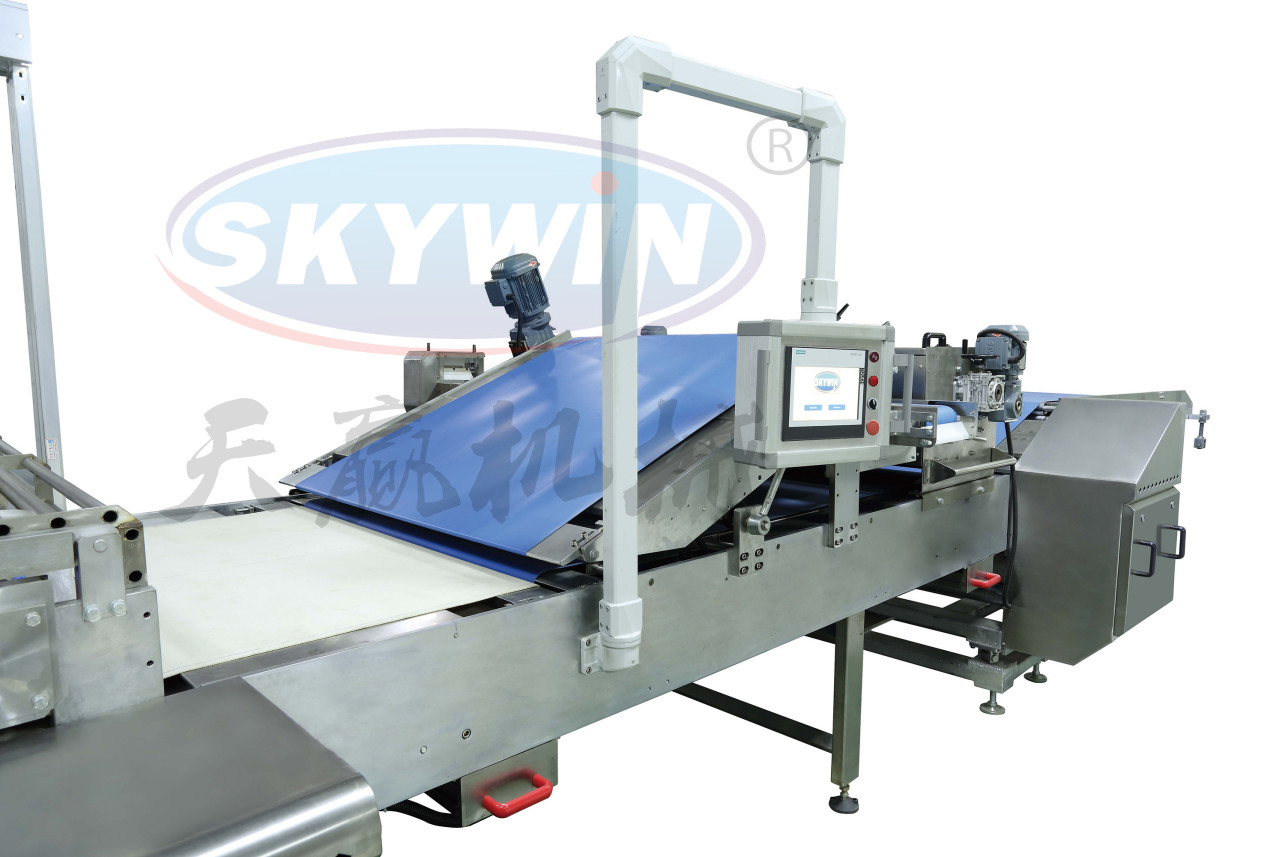 Fully Automatic 100-1800kg/H Cracker Hard And Soft Biscuit Production Line