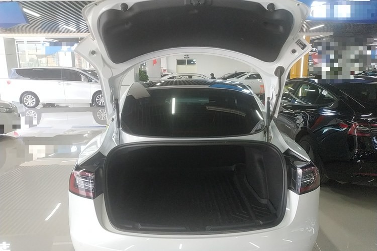 Chinese Best Second Hand New Energy Vehicles With 5 Seats And 5 Doors