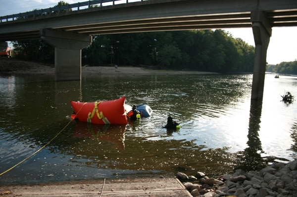 Reliable Convenient Boat Recovery Airbags Underwater Salvage And Rescue Equipment