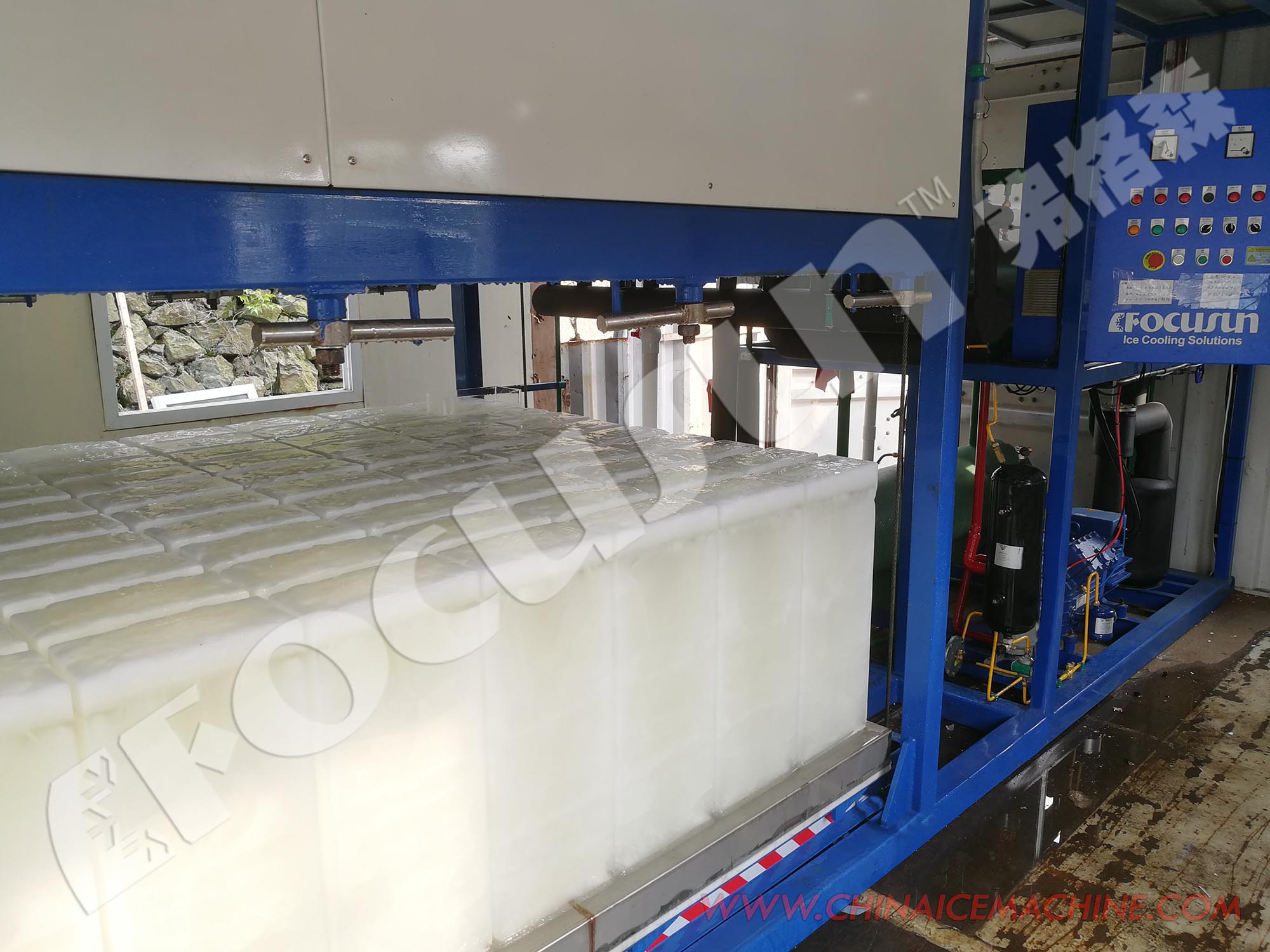 6-tonne Capacity Ice Block Machine for Bar or Block Ice in Sur Commande Dimensions