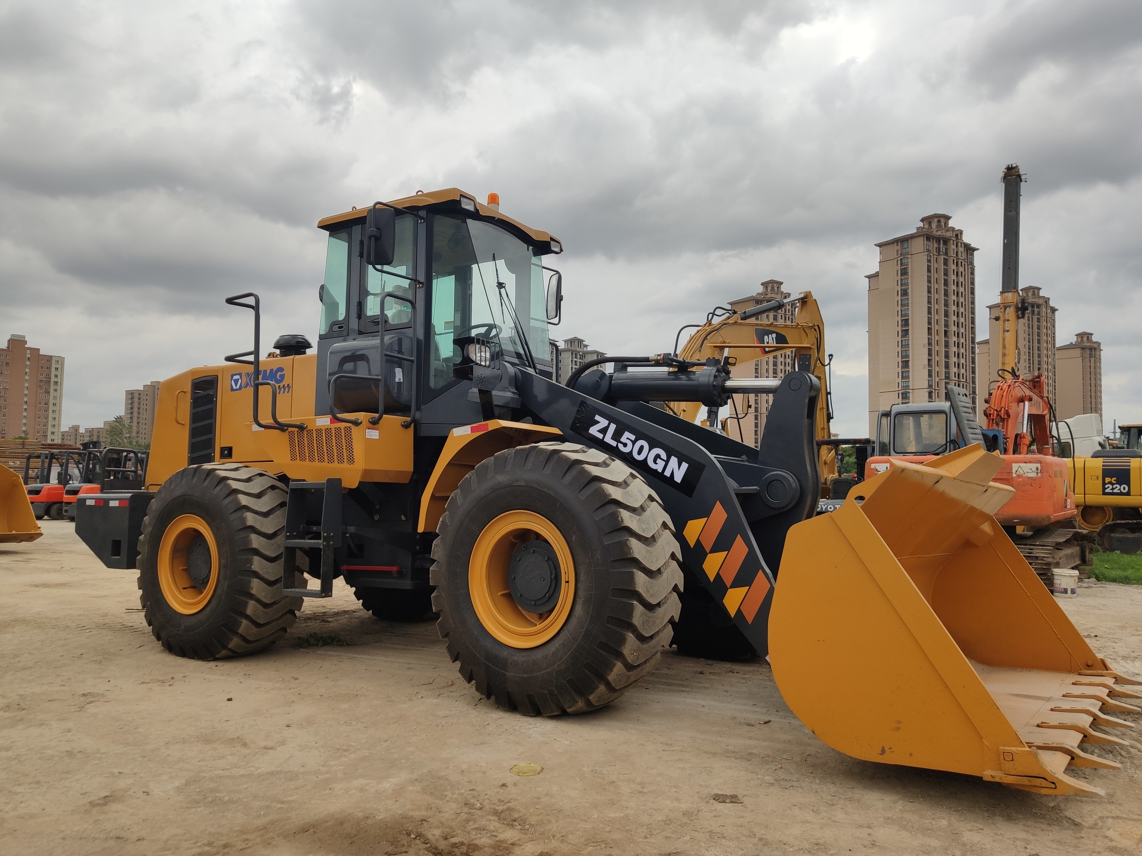 Orignal Chinese Brand Used Wheel Loader XCMG ZL50G 18T