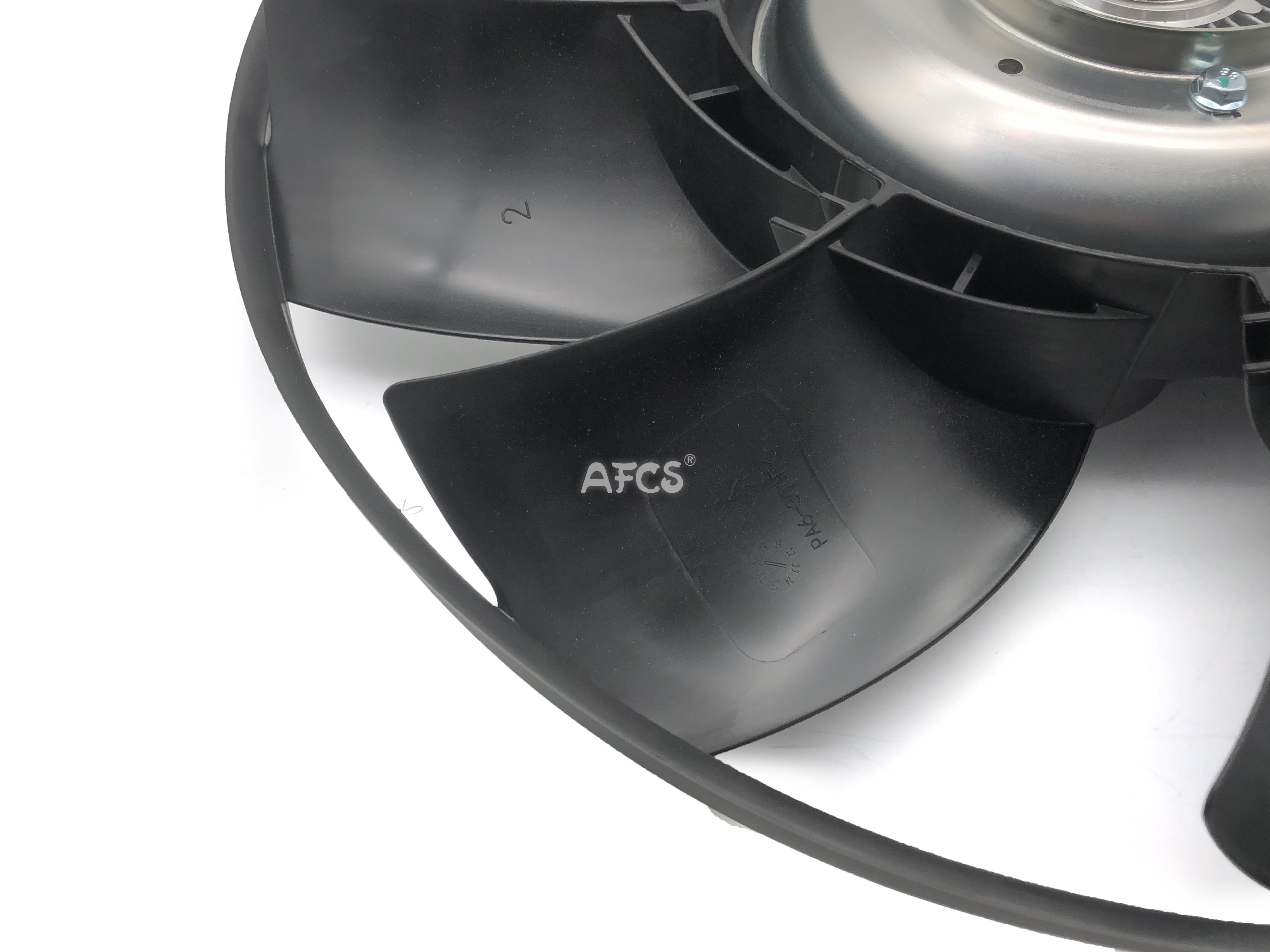 LR013695 LR023392 Radiator Fan For LAND ROVER DISCOVERY IV 306DT