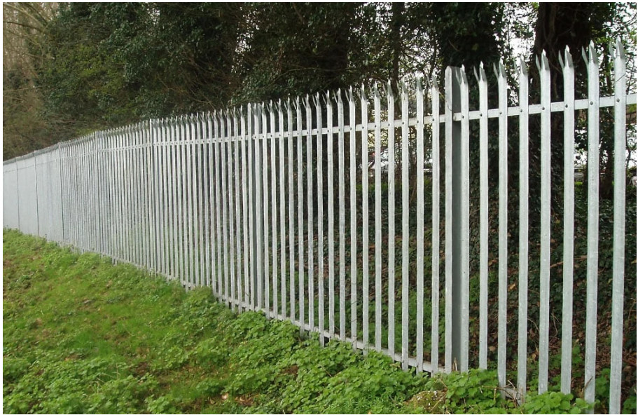 Anti Tamper Fixings Hdg Metal Palisade Fence For Industrial Units