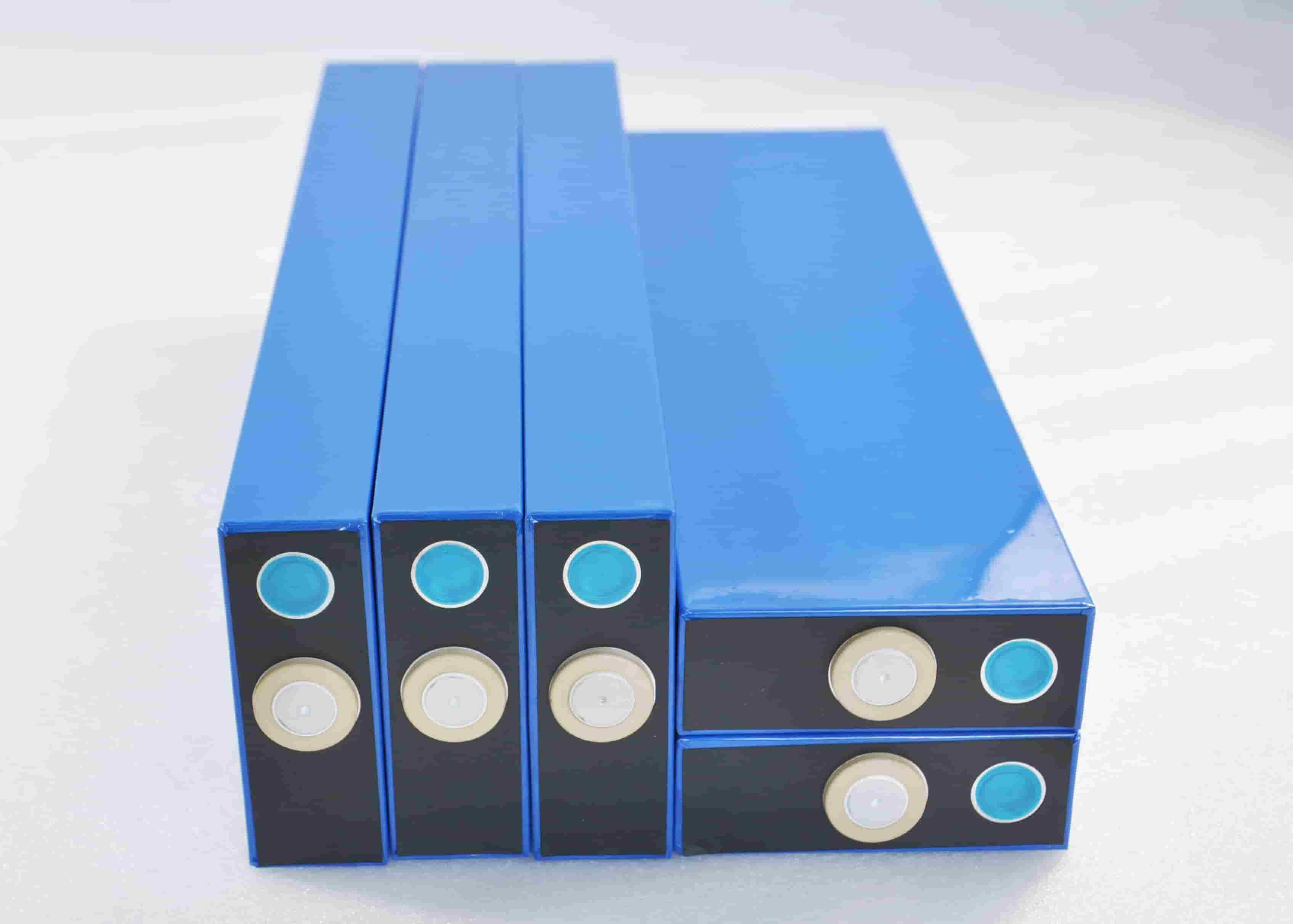 3.2V175Ah Li Ion Battery Cell Stored Energy 175Ah EIKTO Power 3.6Kg