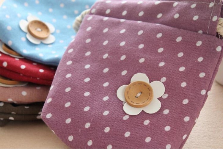 Hot selling lovely customized promotional calico drawstring bag small candy pouch cute Mimi pocket for gift