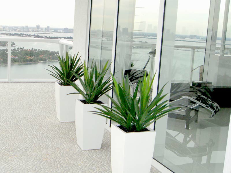 Square Fiberglass Flower Planter Pots For Indoor And Outdoor