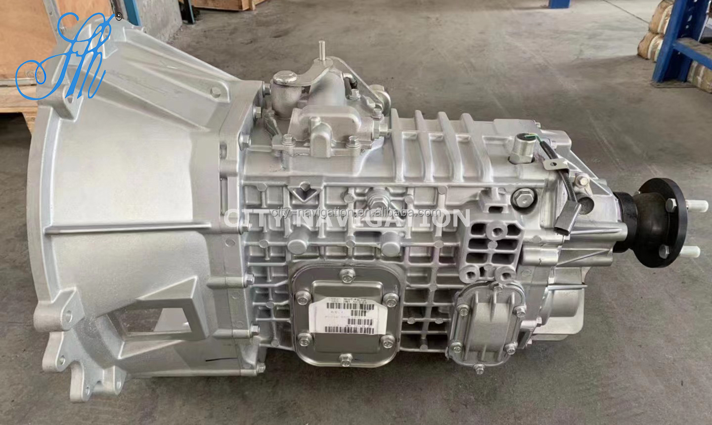 Manual Transmission Gearbox Assembly for JMC ISUZU VAN Cargo Truck 2.4L Diesel Engine