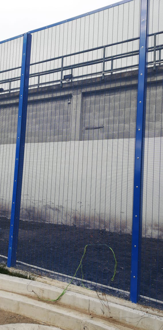 358 welded wire mesh fence high security fence Y post security fence China supplier