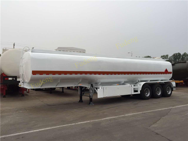 4 Axles Fuel Tanker Semi Trailer 60000 Liters Carbon Steel Tanker Trailer Oil Tanker Truck Trailer