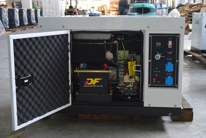 Air Cooled 7kva Diesel Generator Small Power Genset With Wheels