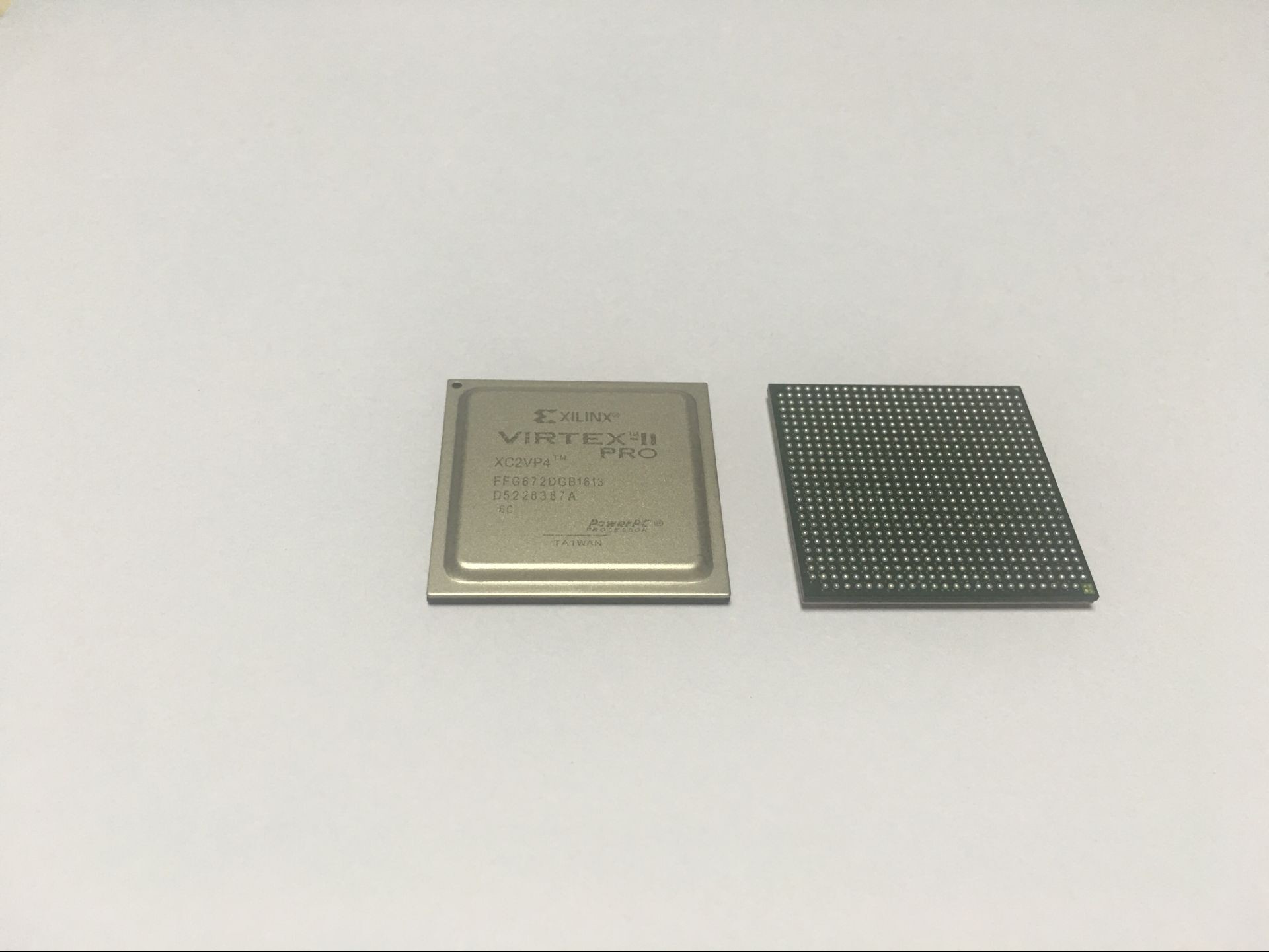 XC2VP4 XILINX Virtex 2 FPGA IC XC2VP4-6FFG672C XC2VP4-6FFG672I