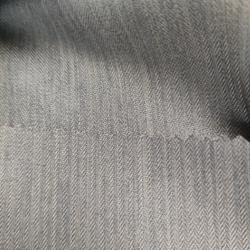 123gsm Solid Dye GRS Standard 100% RPET 170D Herringbone Fabric for Recycled Garments