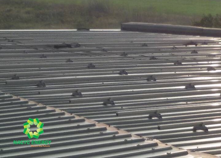 High Accuracy Trapezoidal Metal Roof Solar Mounting Systems Sturdy And Short Rail