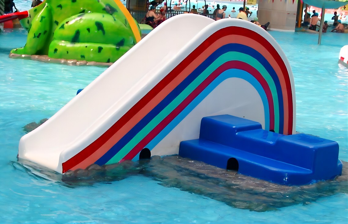 Fiberglass Water Pool Slides in Medium Water Playground 3200*2700*1300