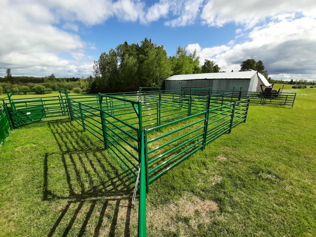 Livestock Cattle Corral Fence Gate 6ft X 12ft Heavy Duty Horse Round Pen Panels