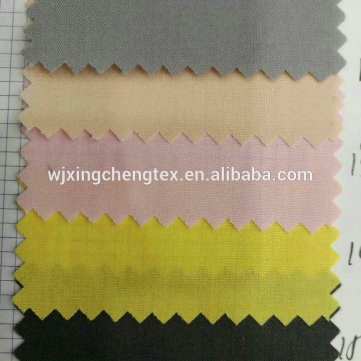 Plain Dyed TC 65/35 Poplin Fabric for Moisture-wicking and Comfortable Summer T-shirt