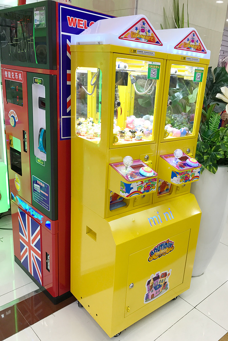 Mini Crane 2 Players Coin Operated Amusement Park Arcade Game Gift Crane Claw Machine