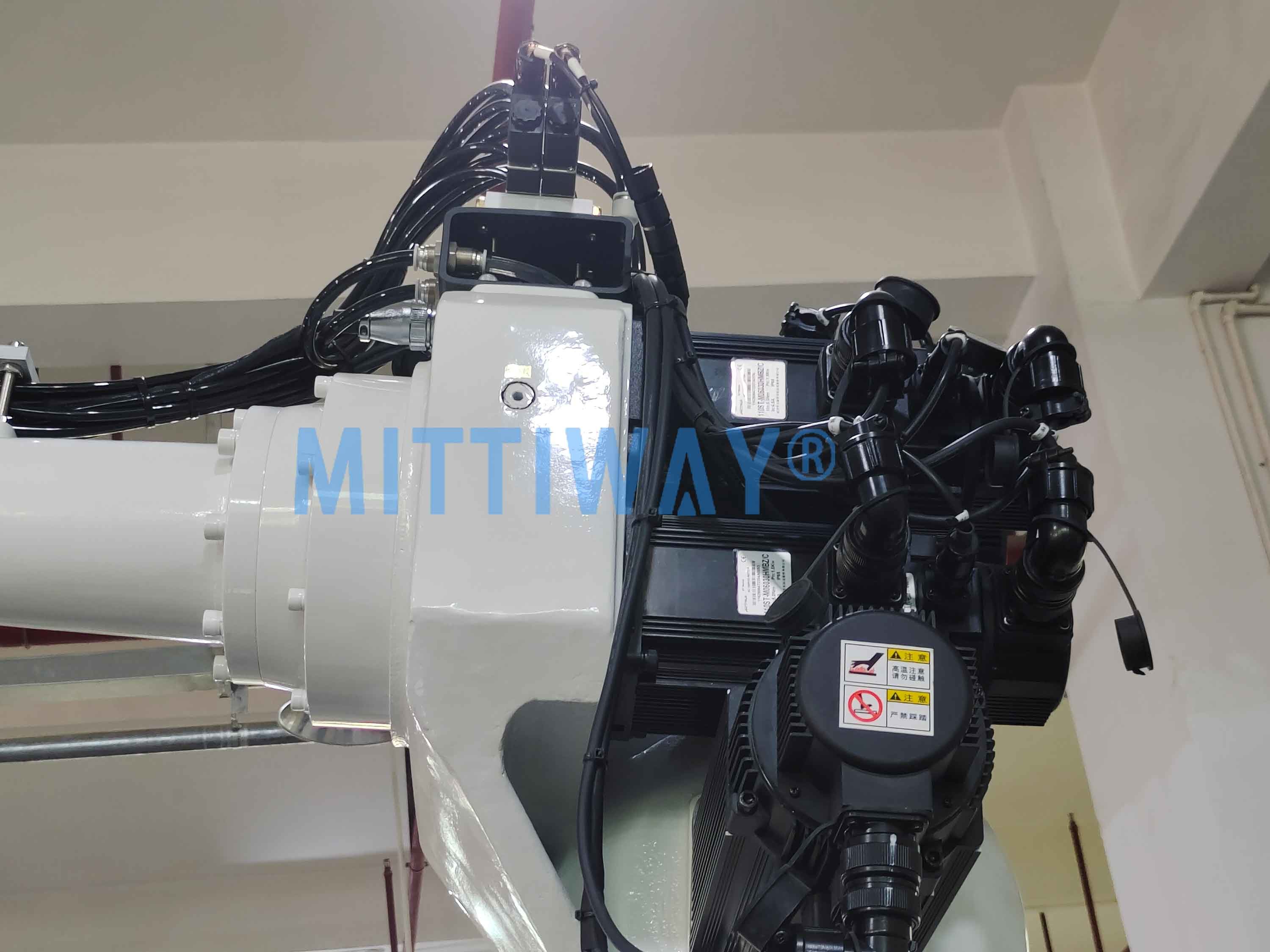 Heavy Duty Robotic Arm Palletizer Automatic Case Palletizer