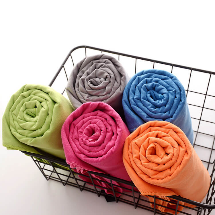 Double Sided Sports Beach Towel , Microfiber Sports Towel Two Layers High Density