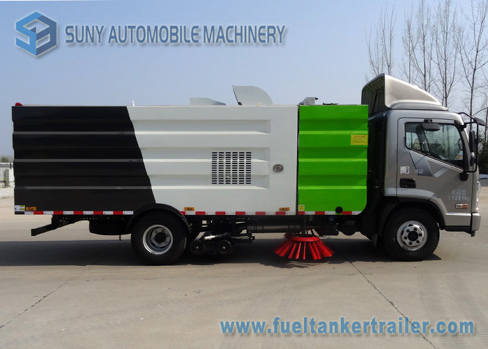 HYUNDAI 8000L 4x2 Road Sweeper Truck brush suction road sweeper truck for Philippines