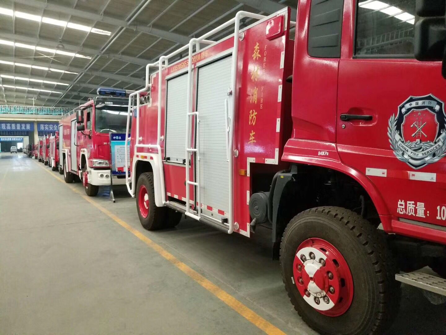 Roller Shutter/ Fire Truck Roll-up Door /Door / Aluminium Door / Rolling Shutters