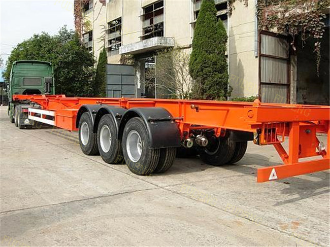 40 Feet Flatbed Skeleton Shipping Container Trailer Mechanical / Air Suspension