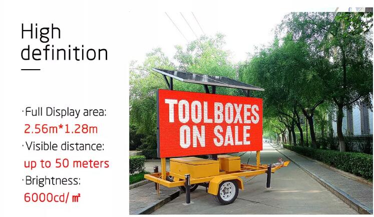 Trailer Mounted Solar Traffic Vms Sign Board Guiding Communication TCP/IP Mobile Angle 70°