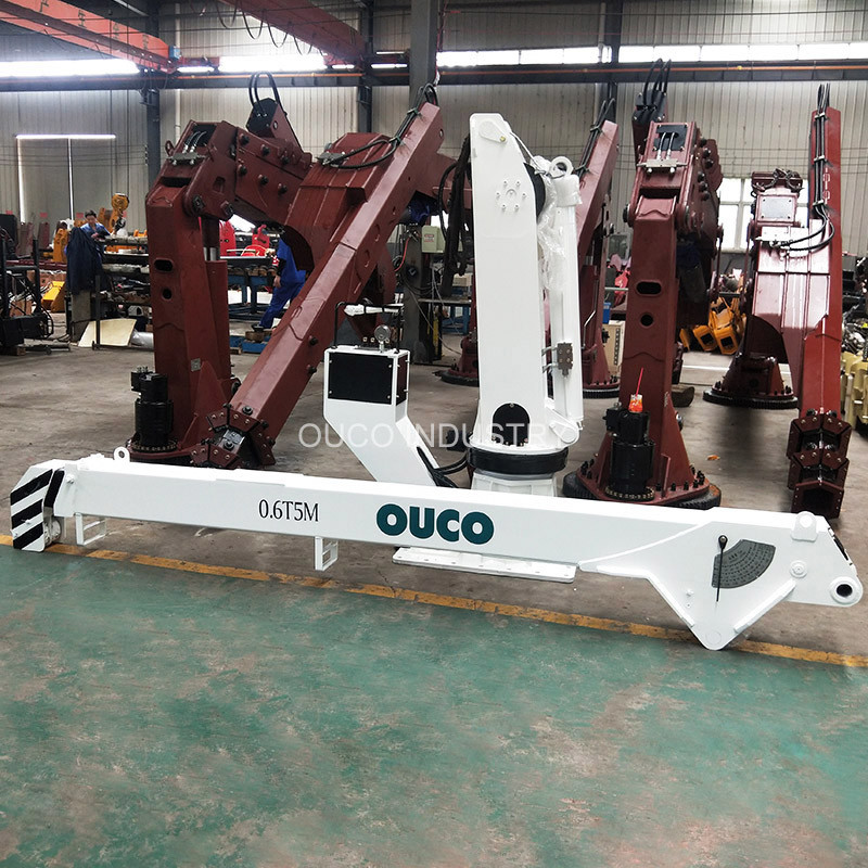Q345b Steel 0.6T5M Hydraulic Telescopic Boom Crane Ship Marine Deck Crane