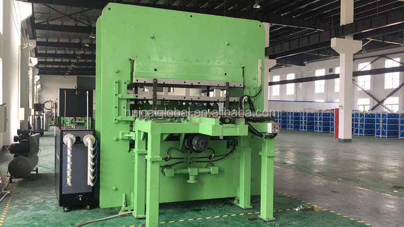 CE ISO9001 Operational Way Automatic Manufacturing Plant Rubber Mat Vulcanizing Press