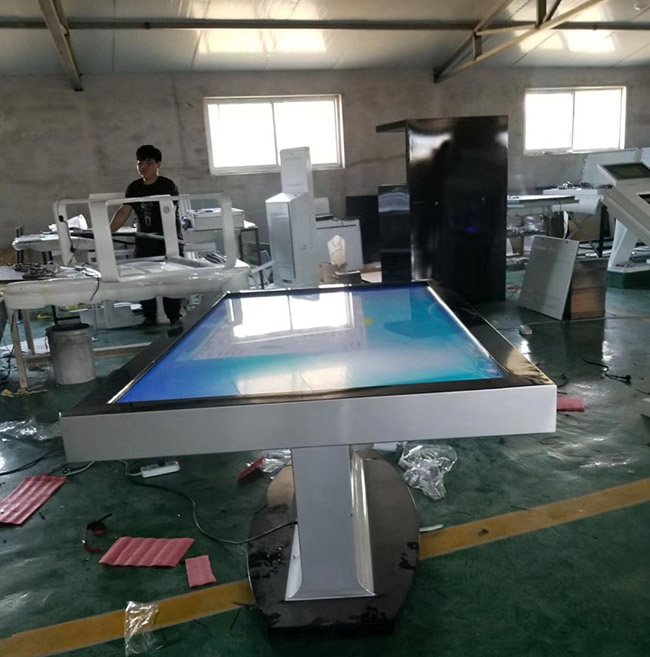 Smart Touch Screen Coffee Table Waterproof Interactive Table LCD Multi Touch Screen Table Indoor