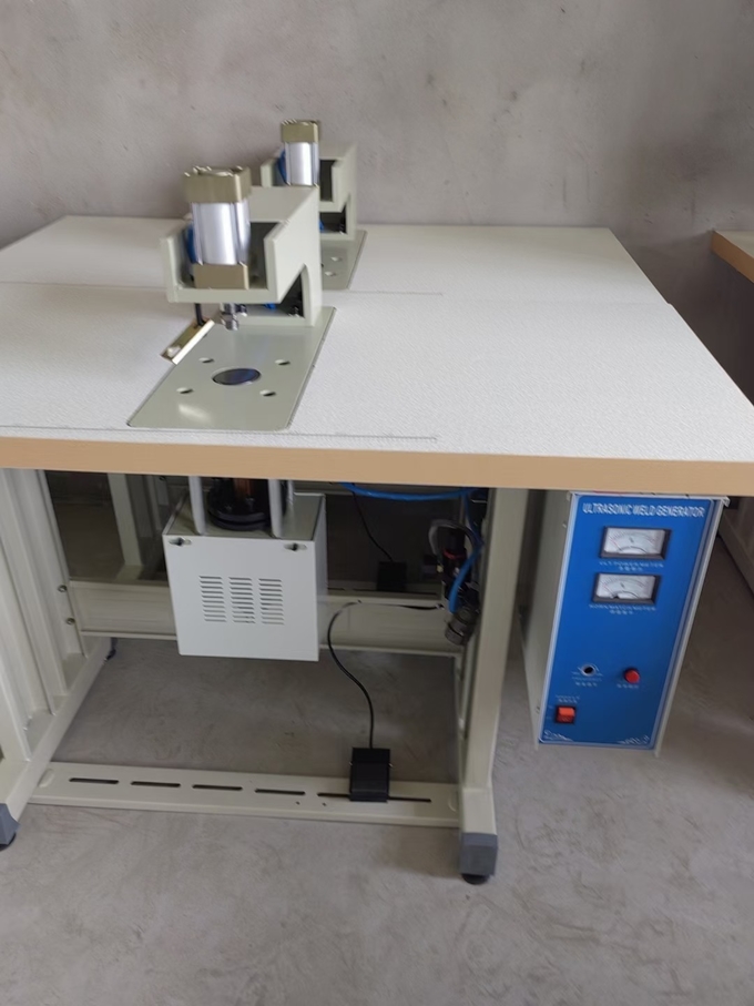 20Khz Needleless Ultrasonic Sewing Machine For Various Clothes Bedding Curtains Fabrics Lace