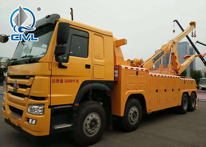 SINOTRUK Road Wrecker Tow Truck / 6x4 Tow Truck 50T Strong Operation System