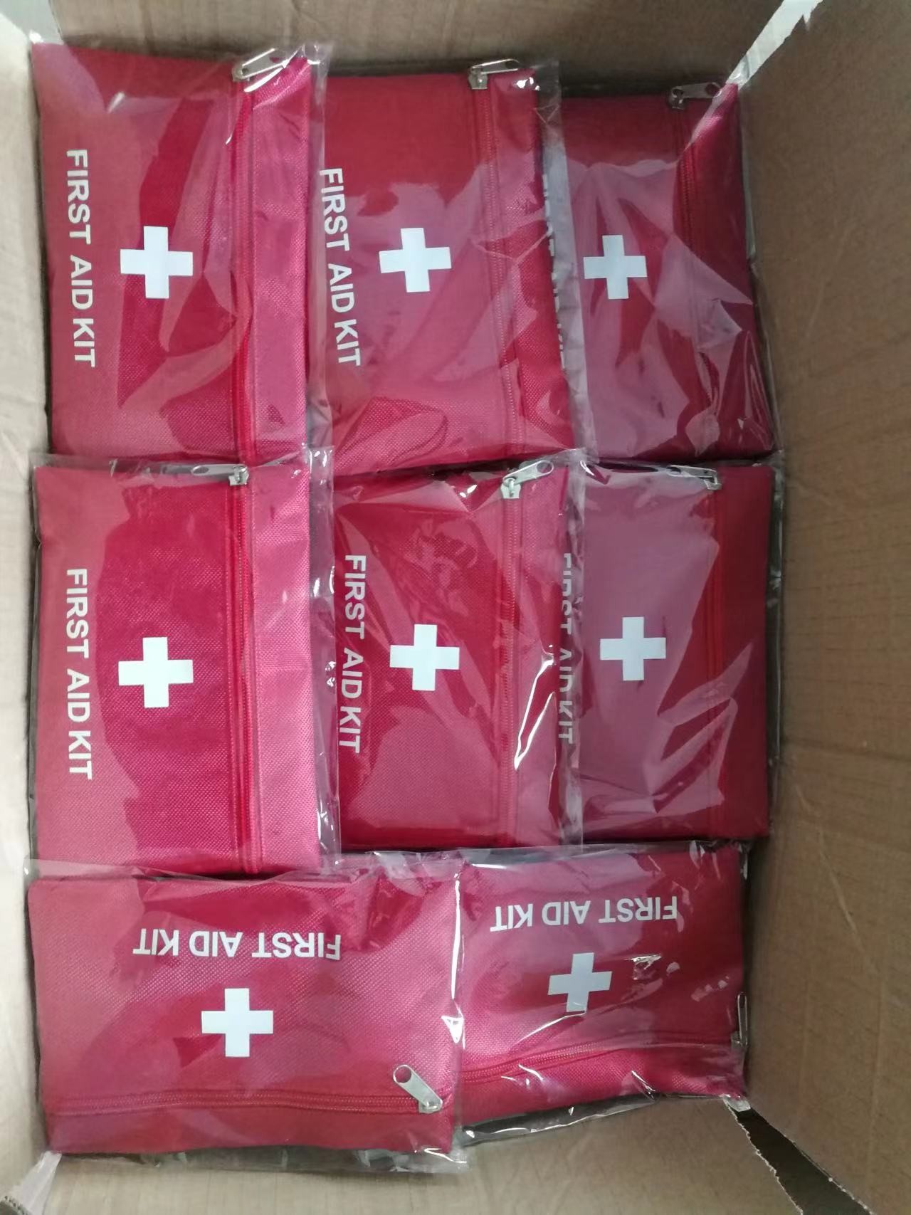 600D Blue / Black / Red First Aid Bag With 5X5CM Non Woven Wound PAD