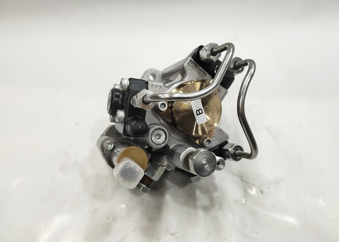 Fuel Injection Pump 294050-0138 For J08E SK350-8