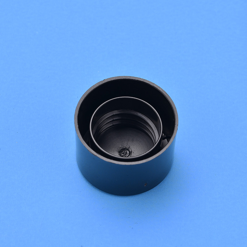 Black 20mm Screw Cap , Smooth Closure Plastic Bottle Lid