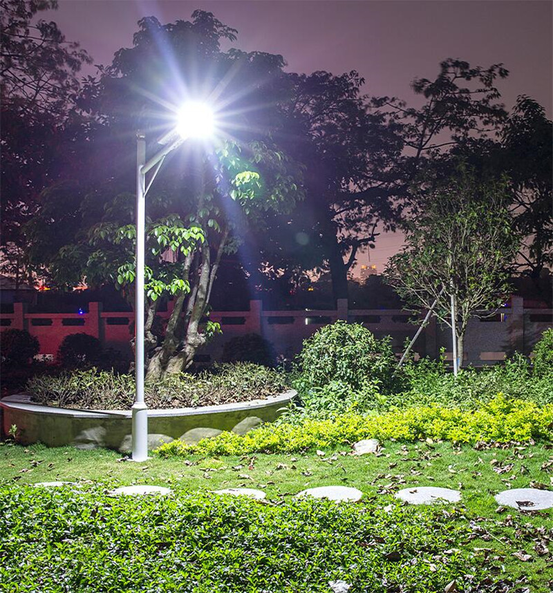 Battery Backup Integrated Solar LED Street Light , IP66 60w All In One Solar Street Light
