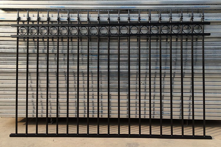 Black powder coated spear top galvanised tubular metal fence