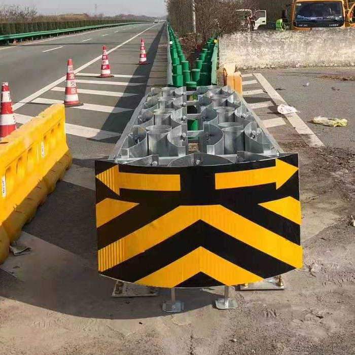 ISO9001 2008 Certified Road Traffic Safety Barrier For Transportation Infrastructure