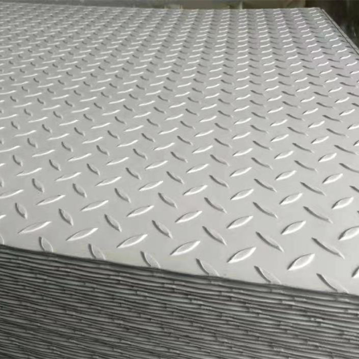 6000mm Length Stainless Steel Plate 304 316L Non Slip Sheet For Flooring