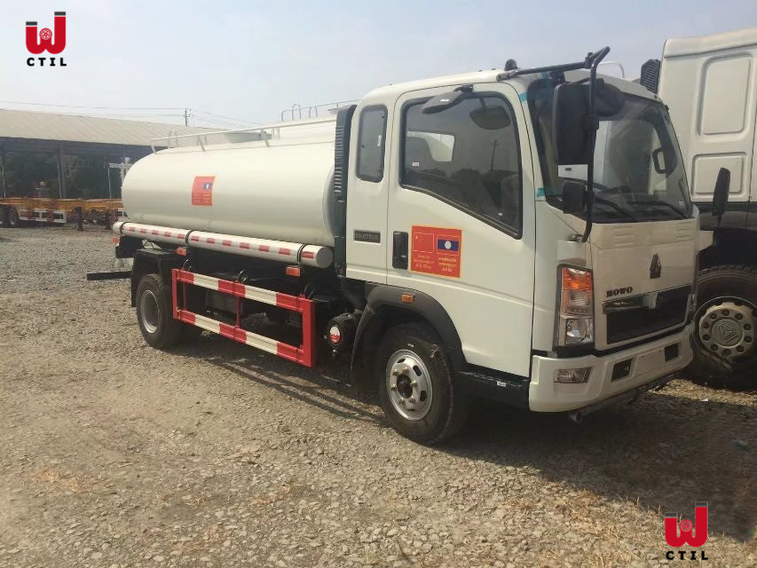 GSG Diesel Tank Truck 7.5m2 Refueling Gas Tanker Truck