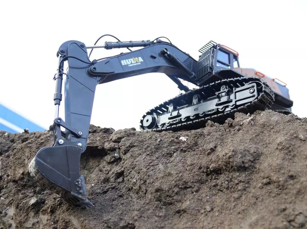 2.4ghz Radio Controlled Excavator Electric Remote Control Toy Car 22CH
