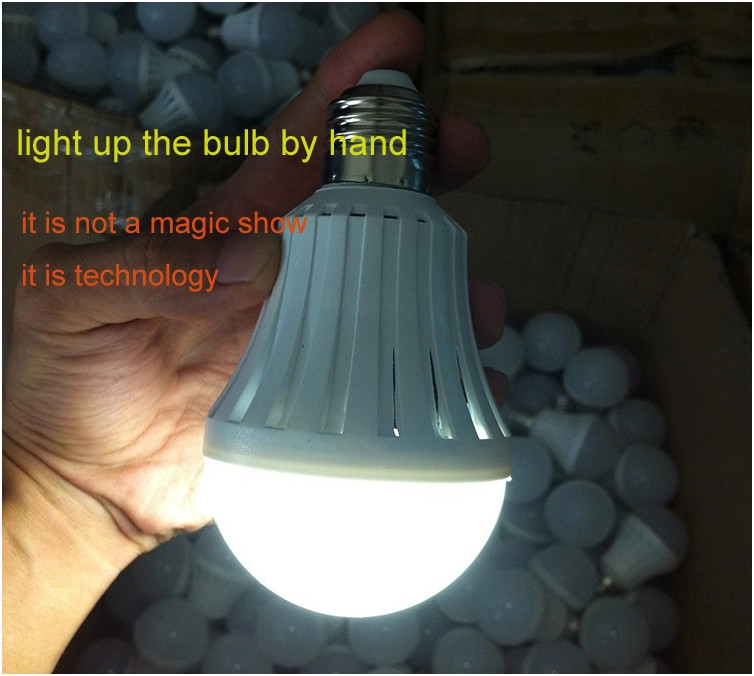 Plastic Rechargeable Emergency LED Bulb , E27 9W Emergency Light Bulb
