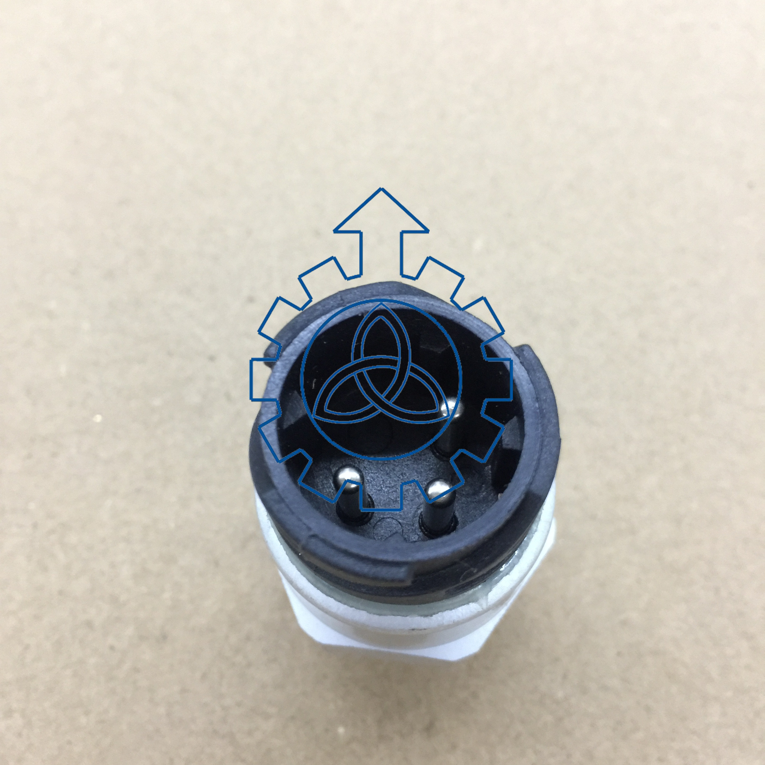 Brand new pressure sensor for 4410441010 4410441020 504255336 003889