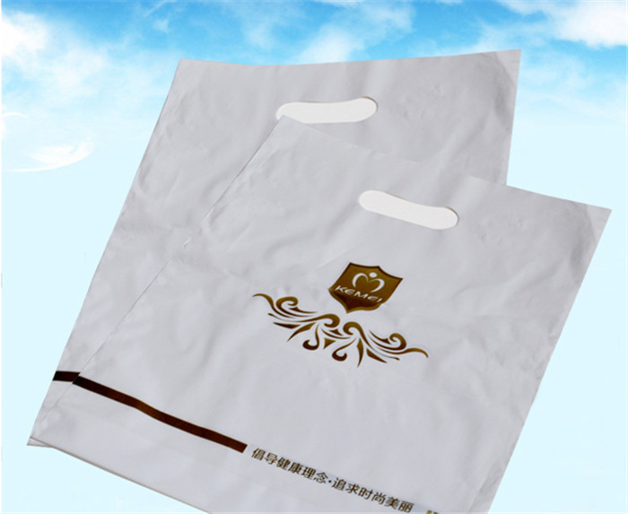 320*400mm Plastic Poly Pack Bags With Handle , Plastic Shopping Bags Custom Logo