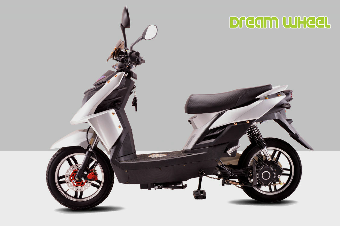 35 mph Electric 2 Wheel Scooter Gear motor strong climb ability 500W 60V With Alarm System