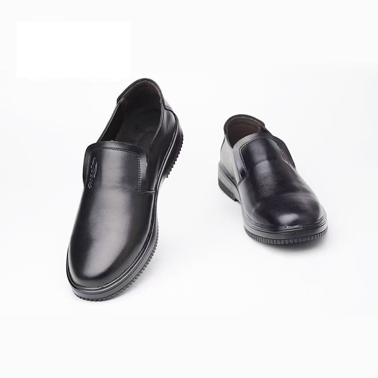 Non Slip Waterproof Kitchen Shoes Casual Oil Resistant Work Shoes Unisex