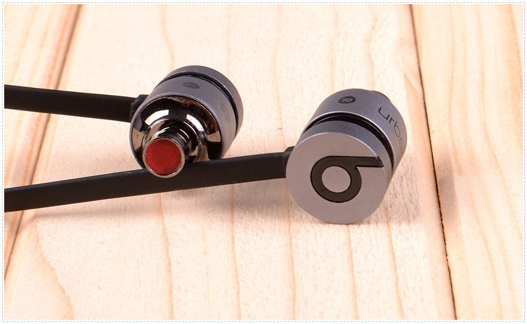 Beats by Dr. Dre UrBeats In-Ear Earbud Headphones With ControlTalk - Space Gray made in china grgheadsers.com
