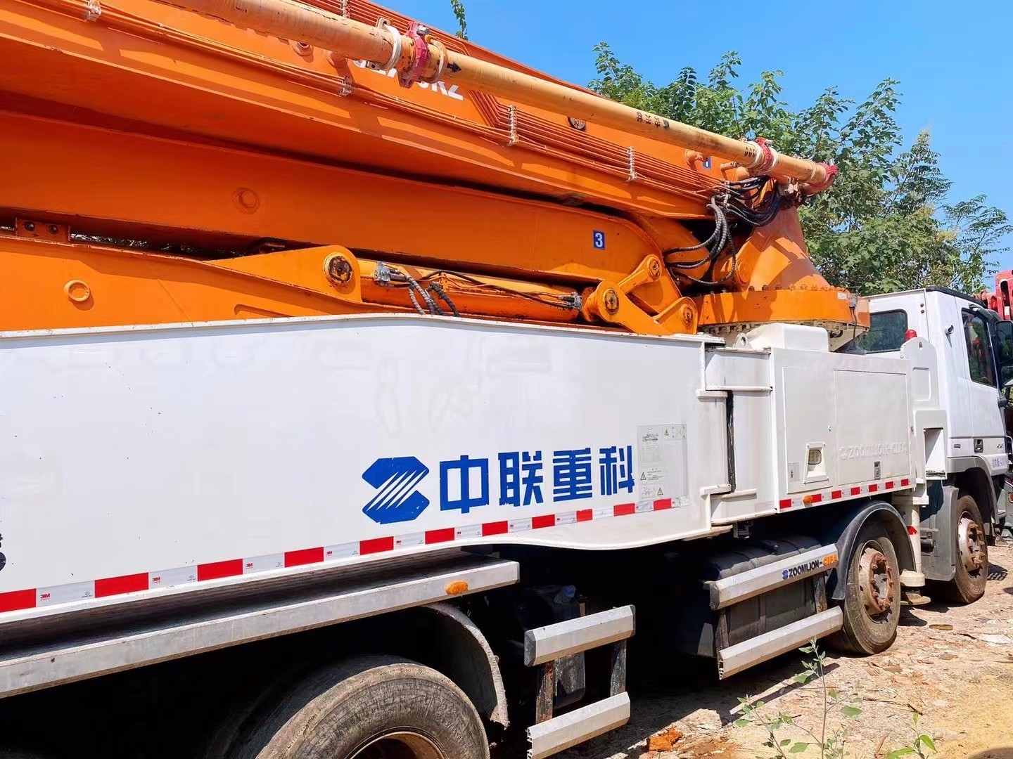 2013 Zoomlion Used Concrete Pump Truck 52m Diesel Fuel