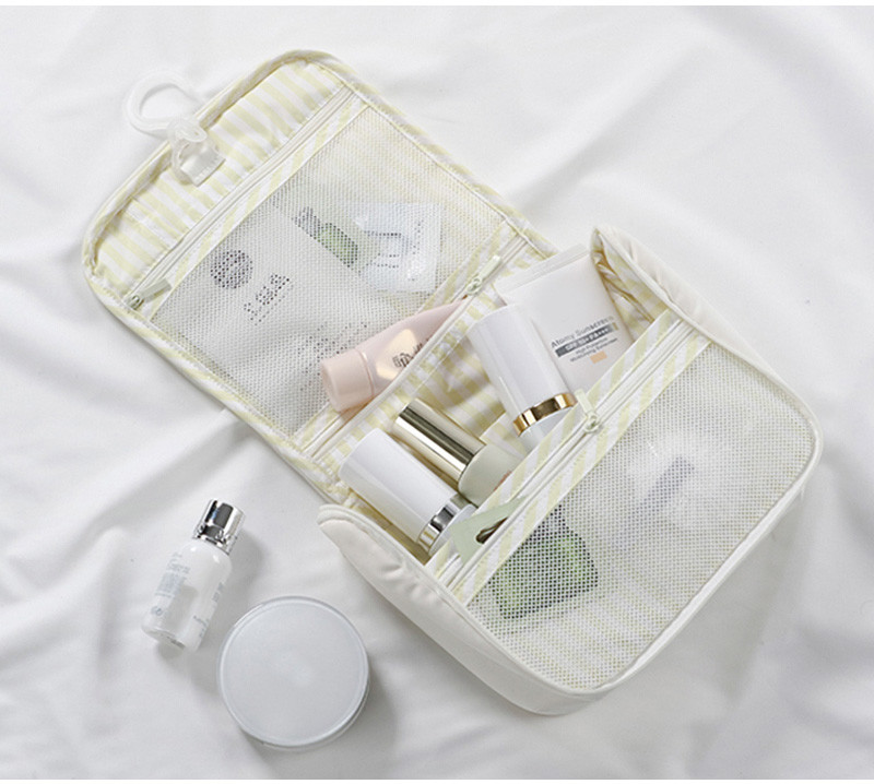 Luxury Stain Pouch Gift Bag Custom Beauty Travel Hanging Bag Large Capacity